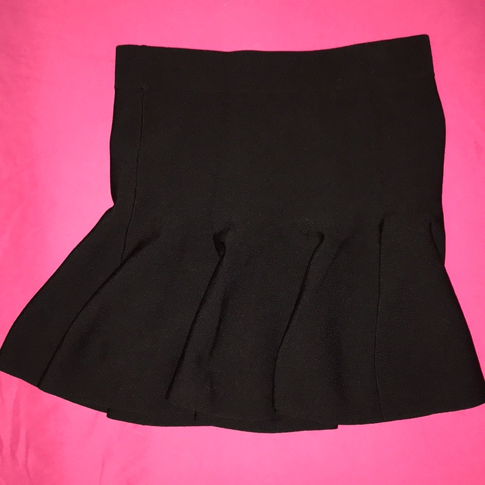 Forever 21 Black Skirt size Small - Picture 4 of 4
